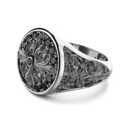 Fashion Zancan Silver And Black Stone Signet Ring. Bagues