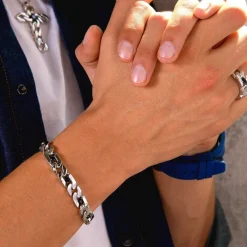 Flash Sale Zancan Silver Curb Chain Bracelet With Black Stones. Bracelets