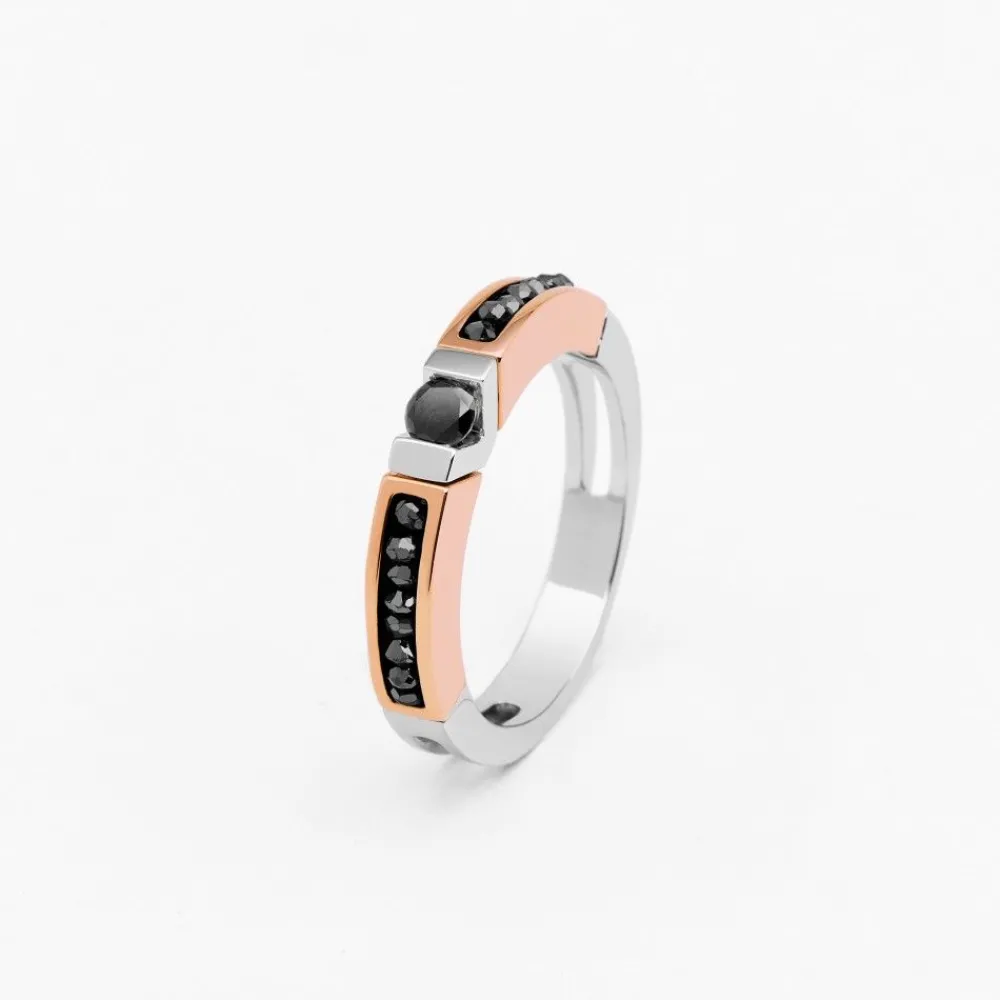 Store Zancan White And Rose Gold Ring With Diamonds. Bagues